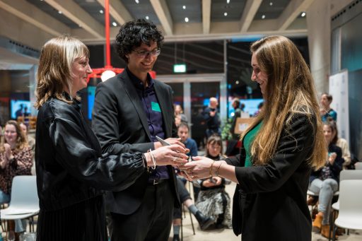 PHINEO Wirkt-Siegel bestätigt Wirksamkeit von Schulprävention: Zeichen gegen Mobbing e. V. ausgezeichnet